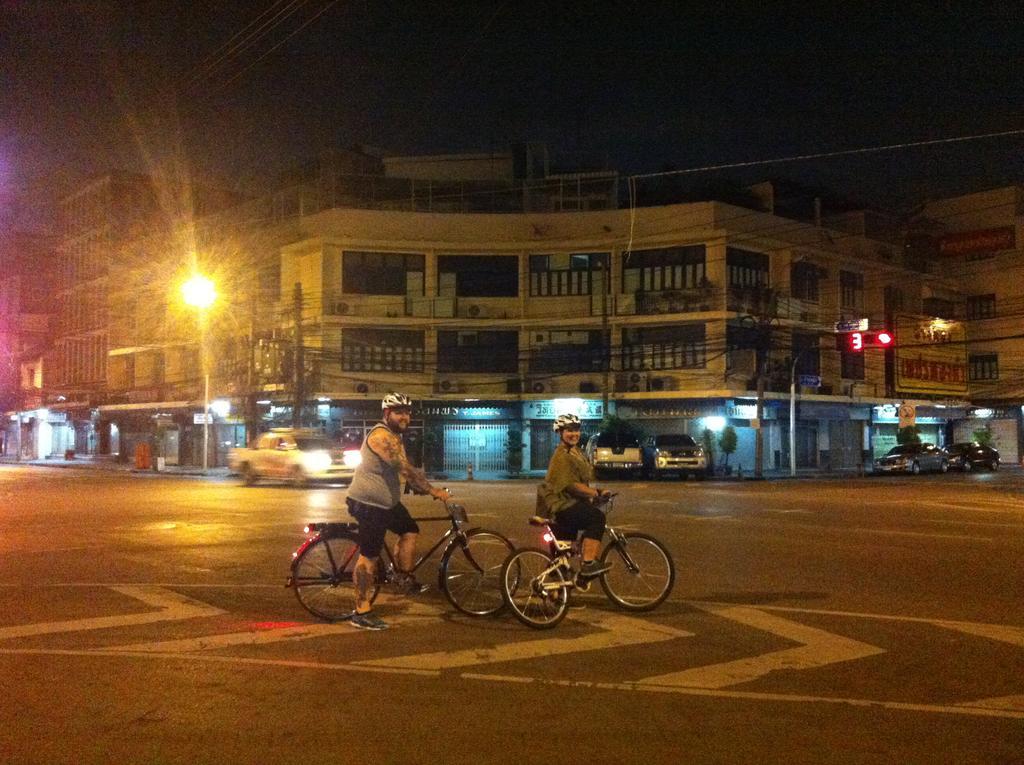 Bangkok Bed And Bike Hostel Kültér fotó